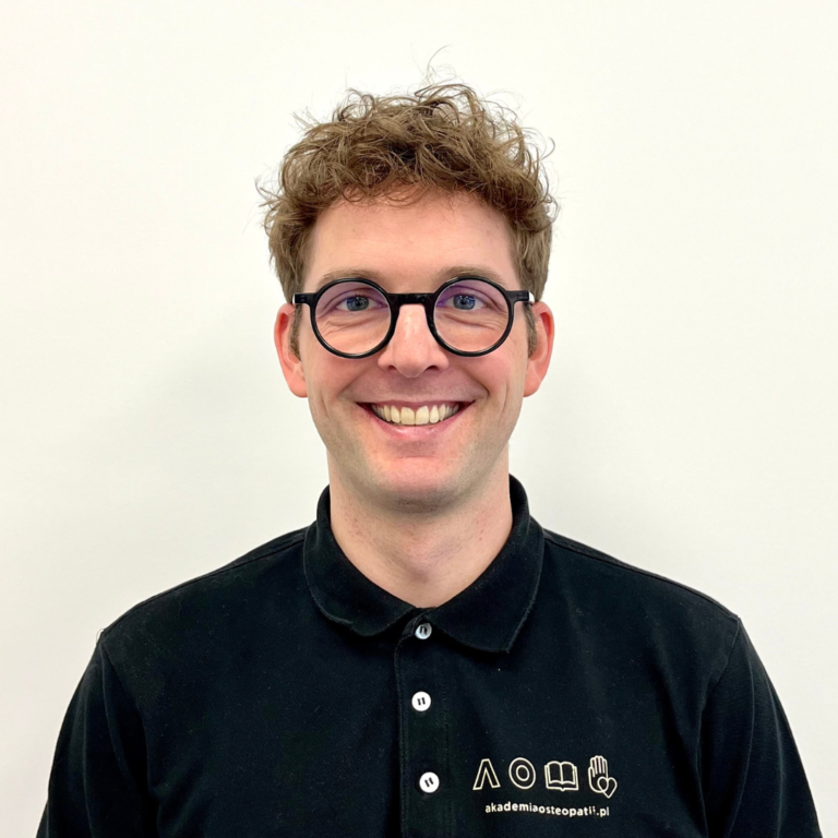 Łukasz Komorowski Akademia Osteopatii